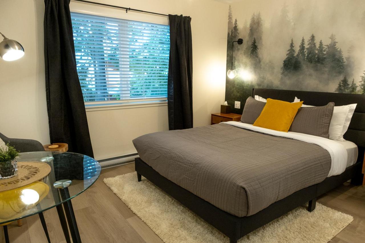 The Francis Boutique Inn Ucluelet Esterno foto