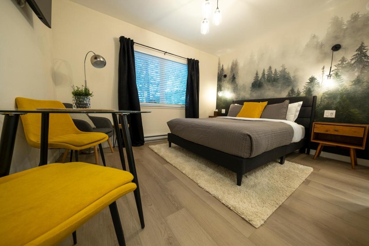 The Francis Boutique Inn Ucluelet Esterno foto