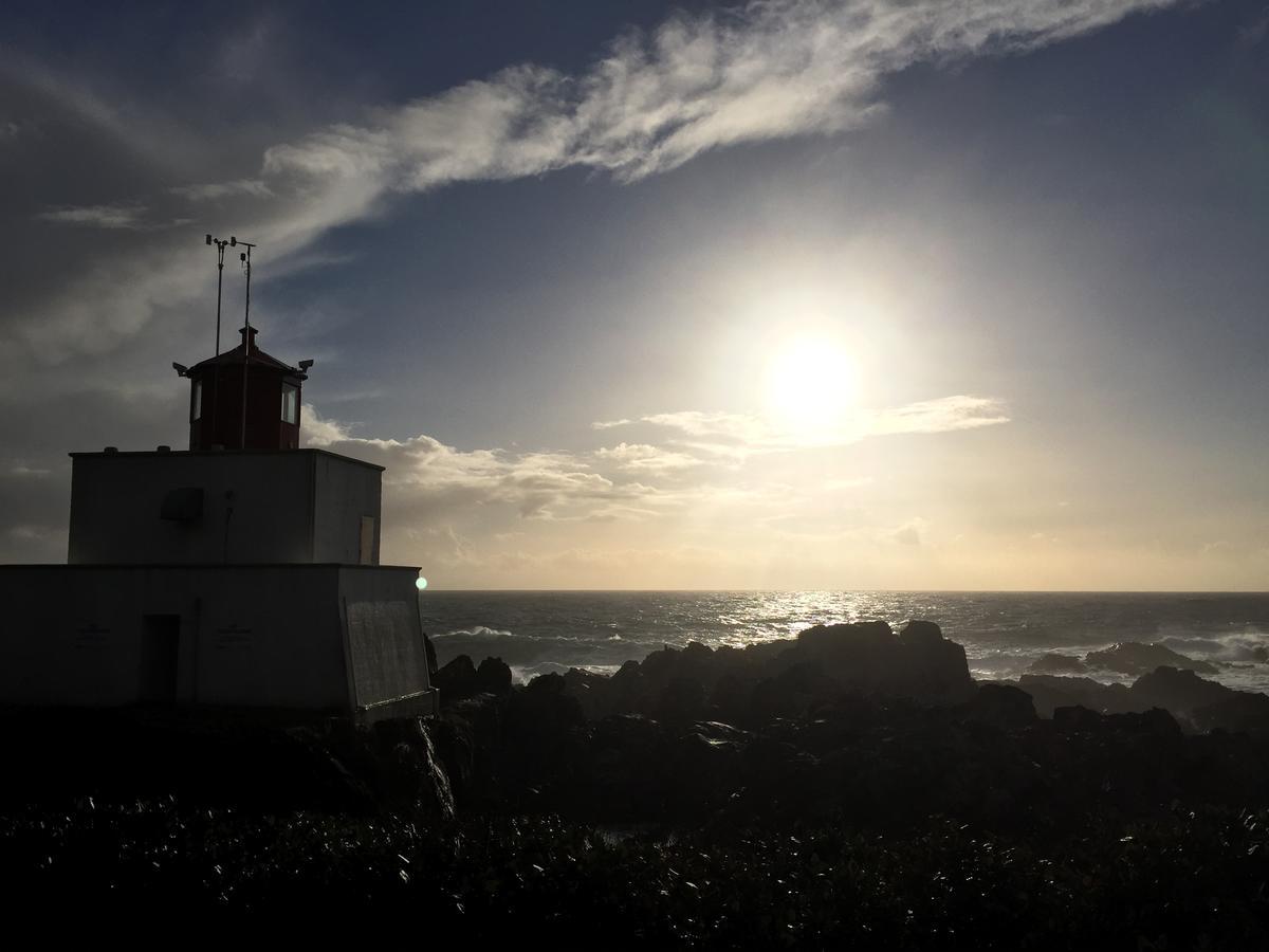 The Francis Boutique Inn Ucluelet Esterno foto