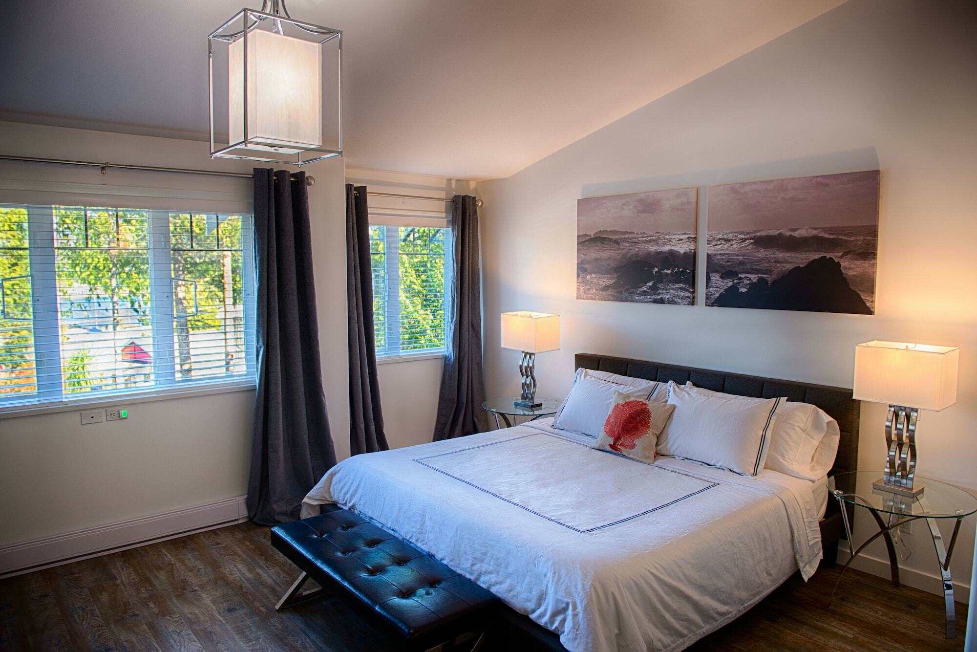 The Francis Boutique Inn Ucluelet Esterno foto