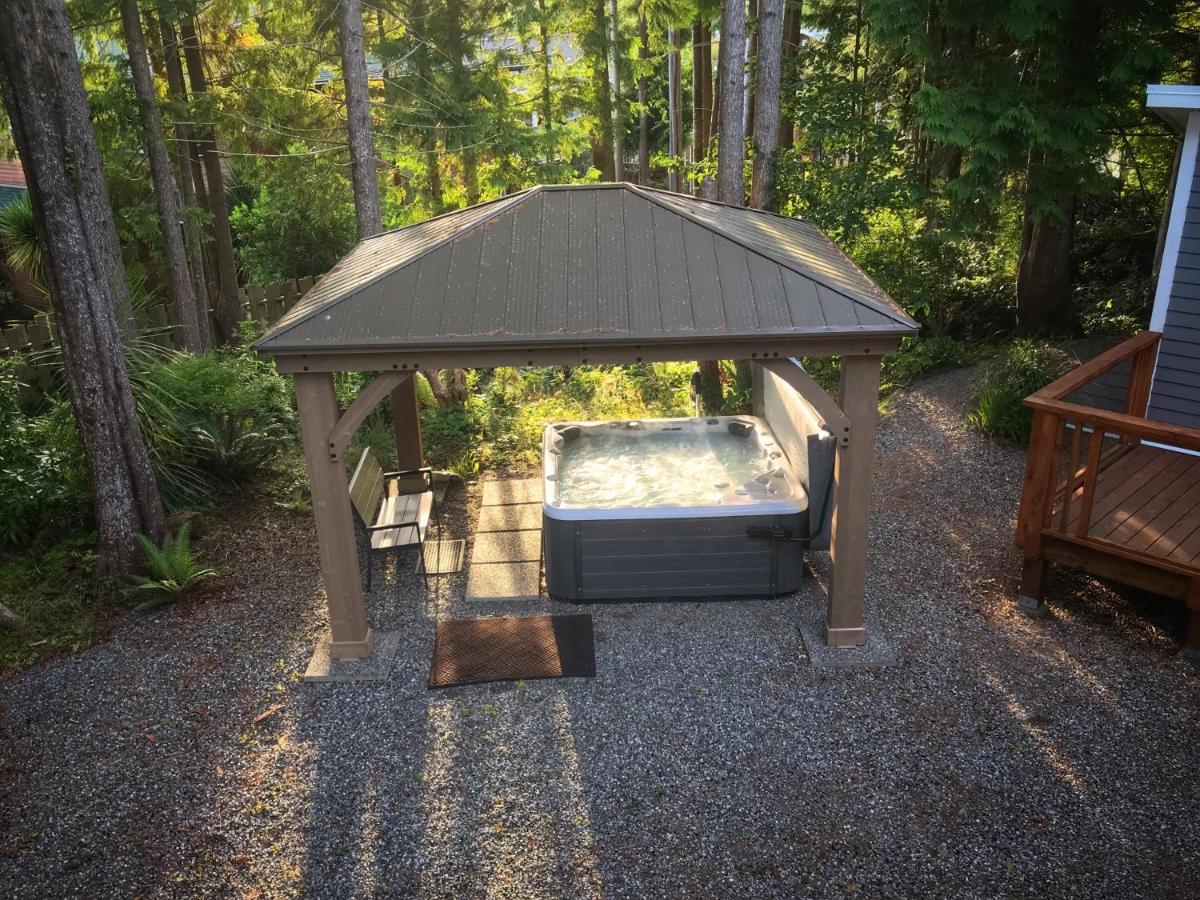 The Francis Boutique Inn Ucluelet Esterno foto